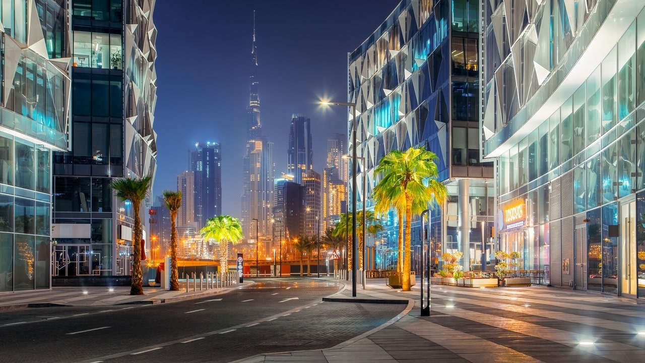 Proč investovat v Dubaji?  Je nyní ten správný čas?