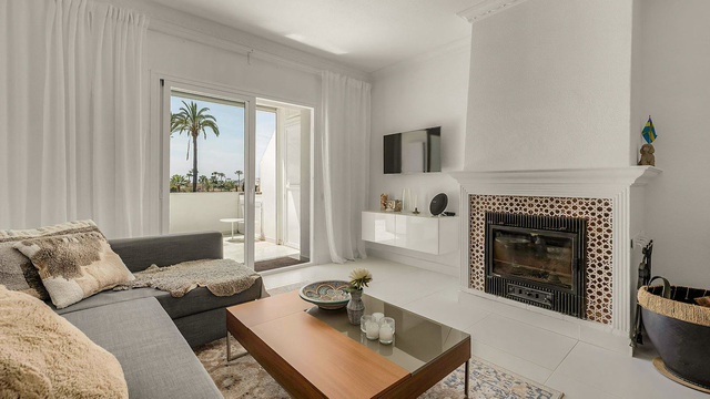 Apartmán v nejvyšším patře v Nueva Andalusie - PRODÁNO