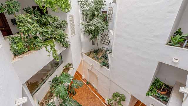 Apartmán ve středním patře v luxusní destinaci Puerto Banús