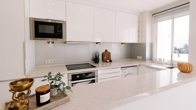 Slunný apartmán v resortu ve Fuengirole PRODÁNO