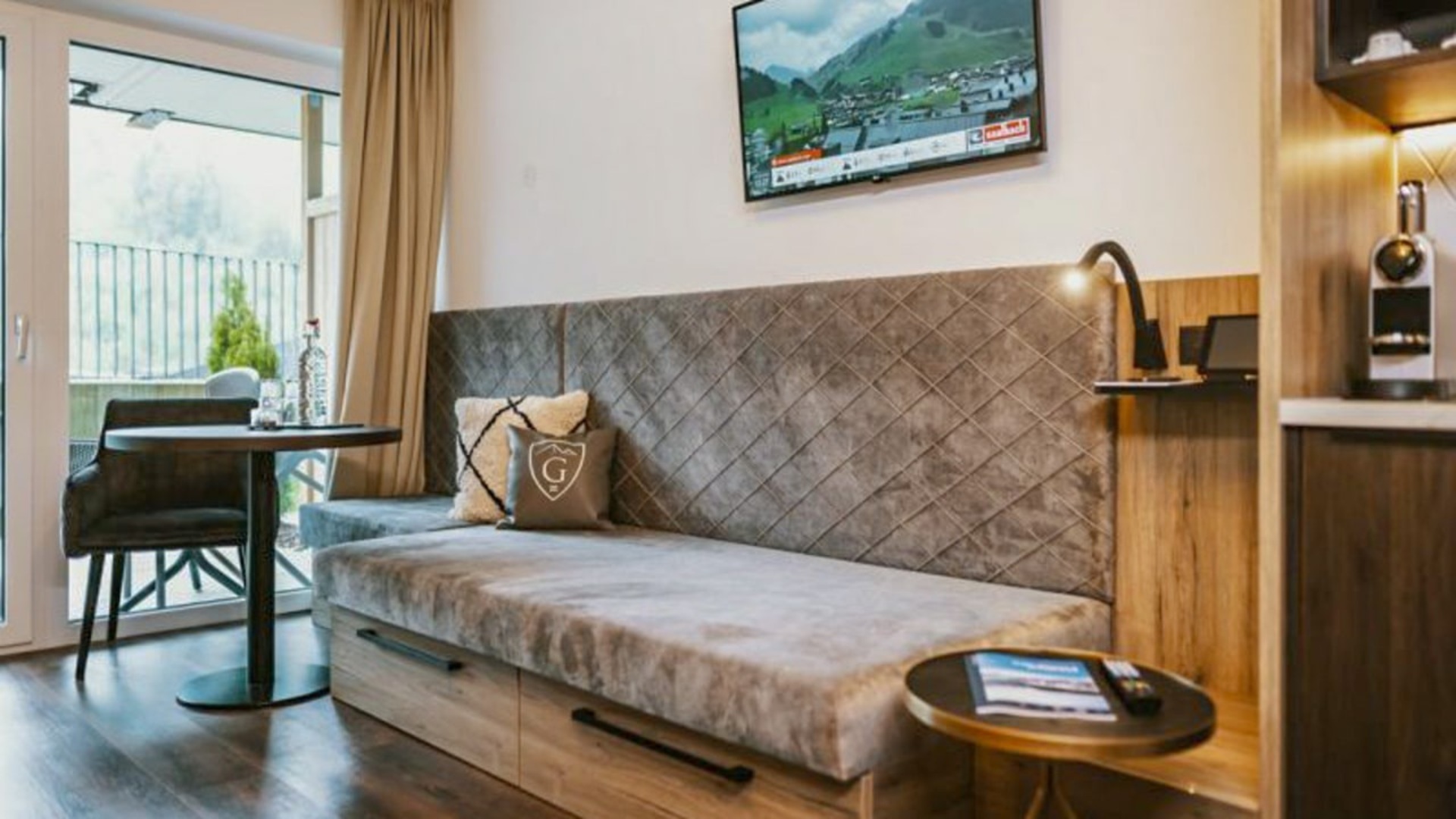Moderní apartmán s luxusním zázemím 4* resortu