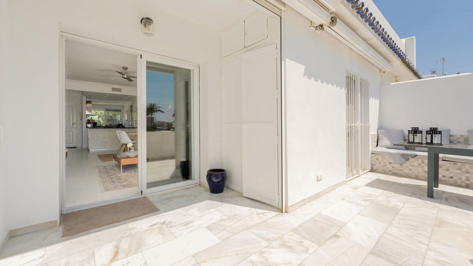 Apartmán v nejvyšším patře v Nueva Andalusie - PRODÁNO