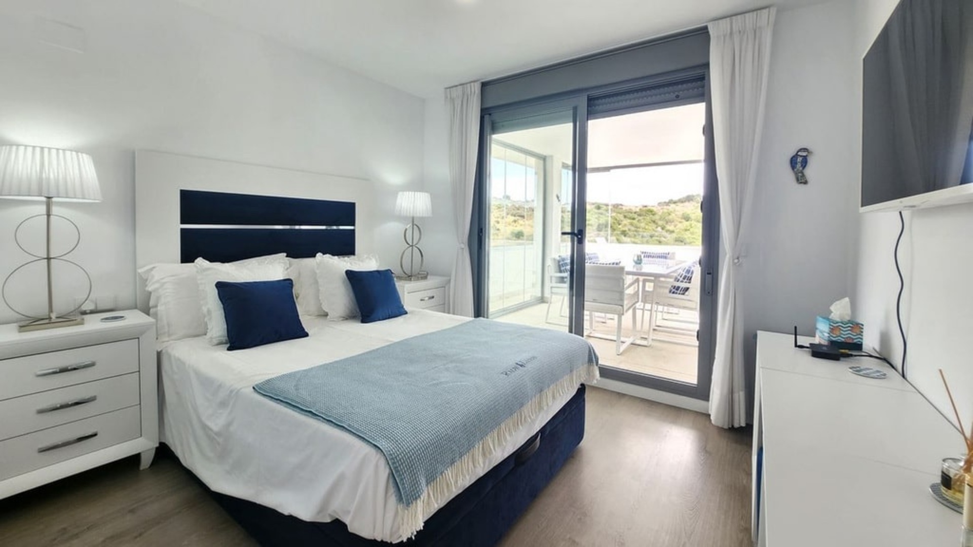 Rohový mezonetový podkrovní apartmán PRODÁNO